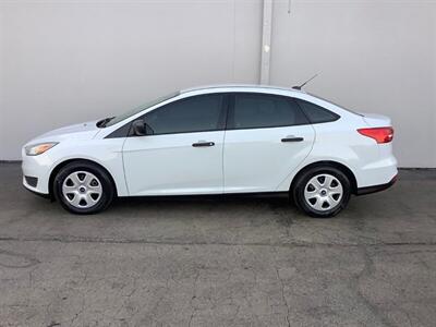 2017 Ford Focus S   - Photo 3 - Crest Hill, IL 60403