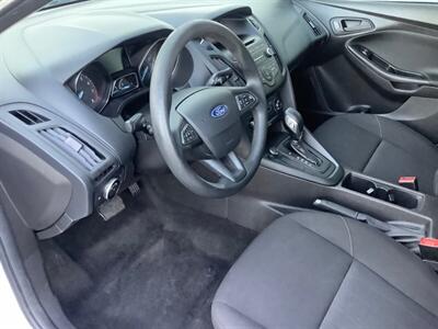 2017 Ford Focus S   - Photo 14 - Crest Hill, IL 60403