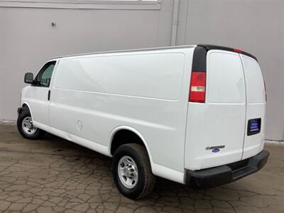 2013 Chevrolet Express 3500   - Photo 4 - Crest Hill, IL 60403