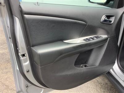 2016 Dodge Journey SE   - Photo 14 - Crest Hill, IL 60403