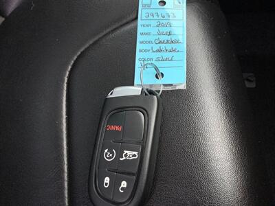 2019 Jeep Cherokee Latitude Plus   - Photo 42 - Crest Hill, IL 60403