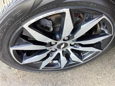 2017 Chevrolet Malibu LT   - Photo 37 - Crest Hill, IL 60403