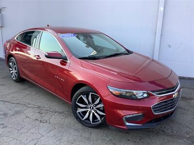 2017 Chevrolet Malibu LT   - Photo 8 - Crest Hill, IL 60403