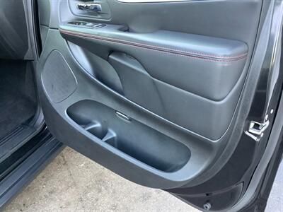 2014 Dodge Grand Caravan R/T - Photo 36 - Crest Hill, IL 60403