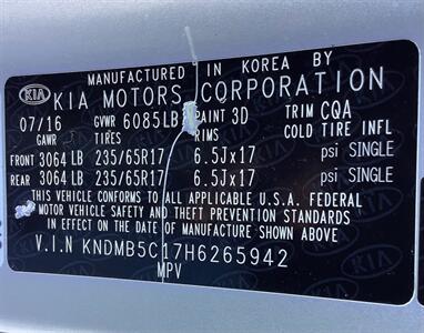 2017 Kia Sedona LX   - Photo 22 - Crest Hill, IL 60403