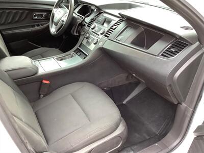 2017 Ford Taurus Police Interceptor   - Photo 29 - Crest Hill, IL 60403