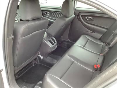 2017 Ford Taurus Police Interceptor   - Photo 23 - Crest Hill, IL 60403