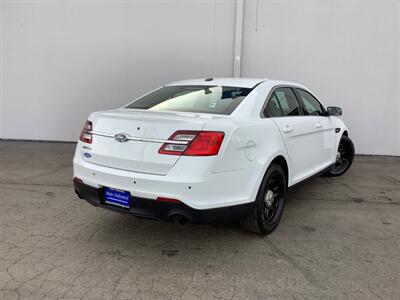 2017 Ford Taurus Police Interceptor   - Photo 7 - Crest Hill, IL 60403