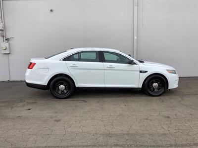 2017 Ford Taurus Police Interceptor   - Photo 8 - Crest Hill, IL 60403