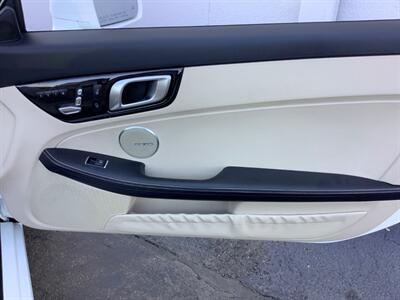 2019 Mercedes-Benz SLC SLC 300   - Photo 41 - Crest Hill, IL 60403