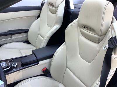 2019 Mercedes-Benz SLC SLC 300   - Photo 37 - Crest Hill, IL 60403