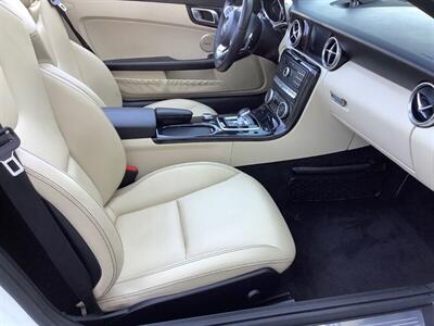 2019 Mercedes-Benz SLC SLC 300 - Photo 43 - Crest Hill, IL 60403