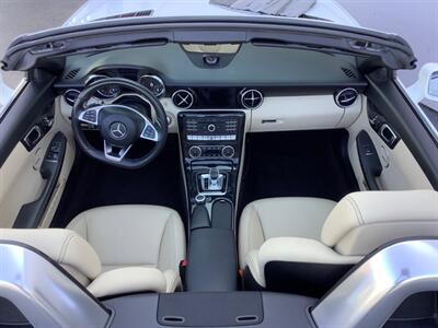 2019 Mercedes-Benz SLC SLC 300   - Photo 47 - Crest Hill, IL 60403