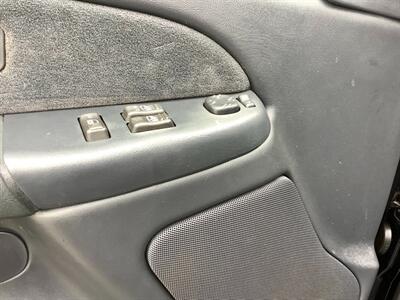 2001 Chevrolet Silverado 2500HD LS - Photo 12 - Crest Hill, IL 60403