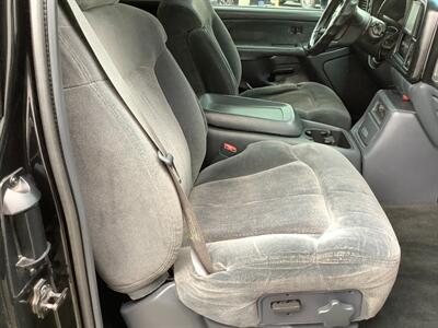 2001 Chevrolet Silverado 2500HD LS - Photo 26 - Crest Hill, IL 60403