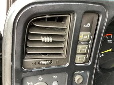 2001 Chevrolet Silverado 2500HD LS - Photo 16 - Crest Hill, IL 60403