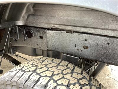 2001 Chevrolet Silverado 2500HD LS - Photo 38 - Crest Hill, IL 60403
