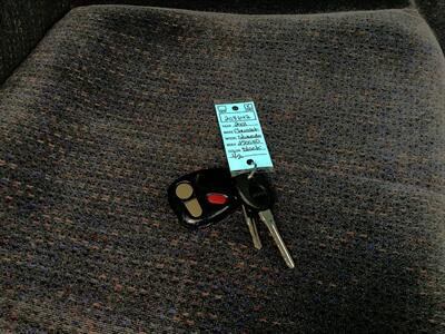 2001 Chevrolet Silverado 2500HD LS - Photo 28 - Crest Hill, IL 60403