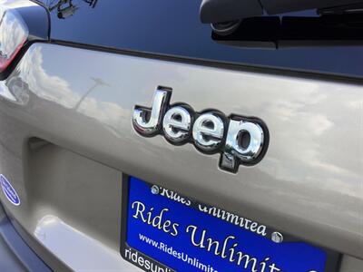 2019 Jeep Cherokee Latitude   - Photo 33 - Crest Hill, IL 60403