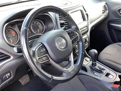 2019 Jeep Cherokee Latitude   - Photo 20 - Crest Hill, IL 60403