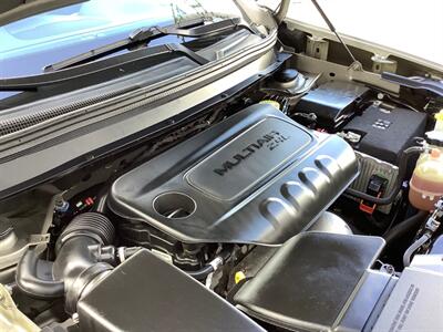 2019 Jeep Cherokee Latitude   - Photo 43 - Crest Hill, IL 60403
