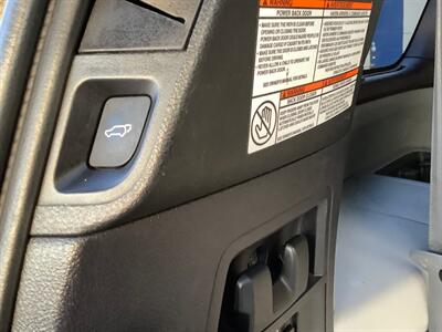 2015 Toyota Sequoia Limited - Photo 42 - Crest Hill, IL 60403