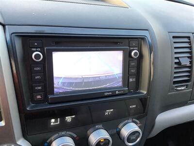 2015 Toyota Sequoia Limited - Photo 13 - Crest Hill, IL 60403