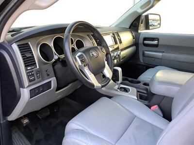 2015 Toyota Sequoia Limited - Photo 17 - Crest Hill, IL 60403