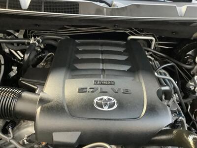 2015 Toyota Sequoia Limited - Photo 53 - Crest Hill, IL 60403