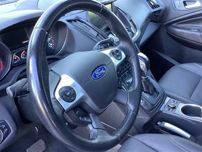 2014 Ford Escape Titanium   - Photo 21 - Crest Hill, IL 60403