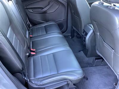 2014 Ford Escape Titanium   - Photo 28 - Crest Hill, IL 60403