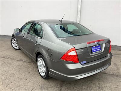 2010 Ford Fusion SE   - Photo 4 - Crest Hill, IL 60403