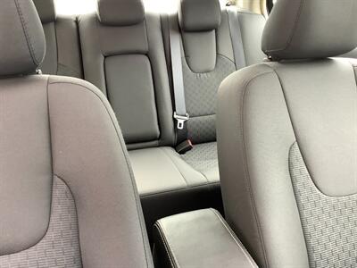 2010 Ford Fusion SE   - Photo 37 - Crest Hill, IL 60403