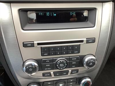 2010 Ford Fusion SE   - Photo 19 - Crest Hill, IL 60403