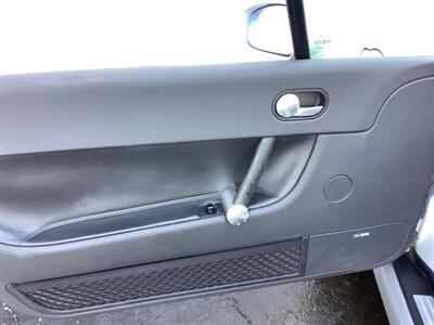 2001 Audi TT 225hp quattro   - Photo 14 - Crest Hill, IL 60403