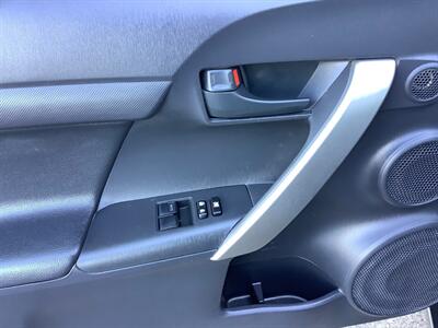 2015 Scion tC   - Photo 11 - Crest Hill, IL 60403