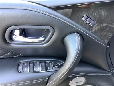 2021 INFINITI QX80 Sensory   - Photo 14 - Crest Hill, IL 60403