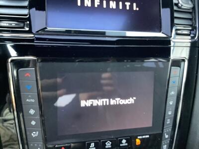 2021 INFINITI QX80 Sensory   - Photo 21 - Crest Hill, IL 60403