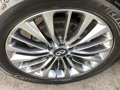 2021 INFINITI QX80 Sensory   - Photo 62 - Crest Hill, IL 60403