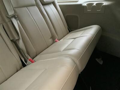 2015 Ford Expedition Limited   - Photo 40 - Crest Hill, IL 60403
