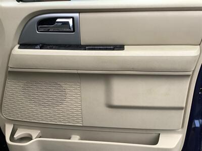 2015 Ford Expedition Limited   - Photo 42 - Crest Hill, IL 60403