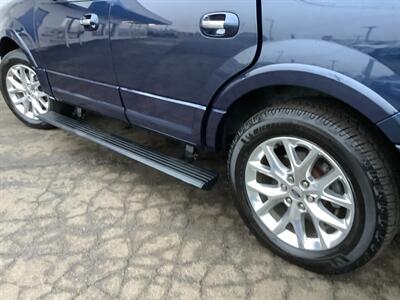 2015 Ford Expedition Limited   - Photo 68 - Crest Hill, IL 60403