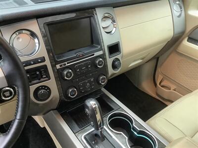 2015 Ford Expedition Limited   - Photo 17 - Crest Hill, IL 60403