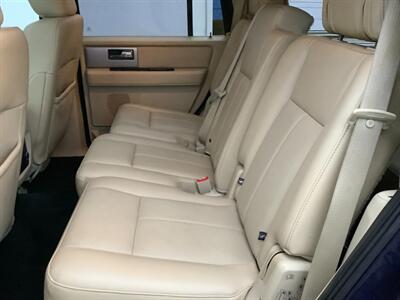 2015 Ford Expedition Limited   - Photo 30 - Crest Hill, IL 60403