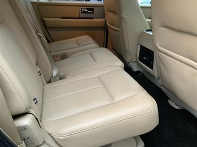 2015 Ford Expedition Limited   - Photo 35 - Crest Hill, IL 60403