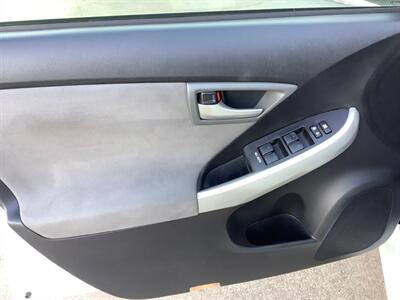 2012 Toyota Prius   - Photo 11 - Crest Hill, IL 60403