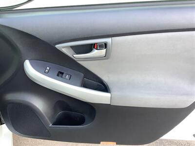 2012 Toyota Prius   - Photo 26 - Crest Hill, IL 60403