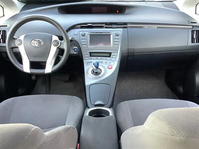 2012 Toyota Prius   - Photo 34 - Crest Hill, IL 60403