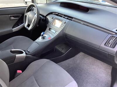 2012 Toyota Prius   - Photo 29 - Crest Hill, IL 60403
