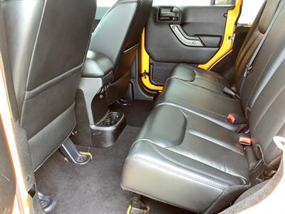 2013 Jeep Wrangler Unlimited Moab   - Photo 21 - Crest Hill, IL 60403